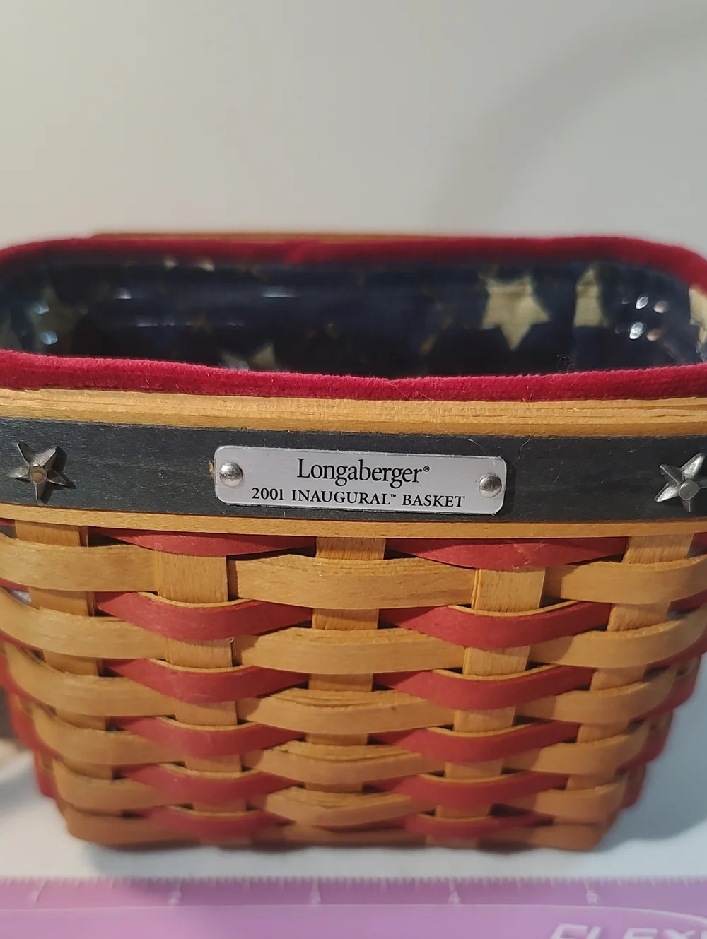 Longaberger 2001 Inaugural Basket, Liner, Plastic Protector & Dated Star Tie On